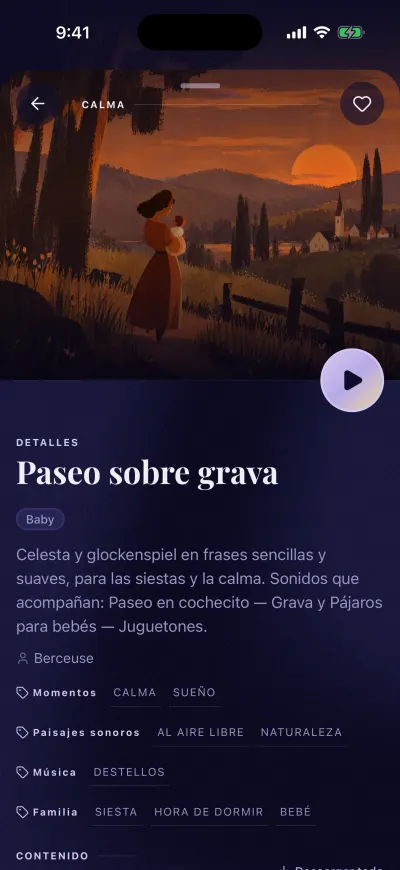 La página de un mix: la portada con un botón redondo de reproducir, el corazón arriba a la derecha, el nombre del mix, sus etiquetas y la lista de sonidos y música.