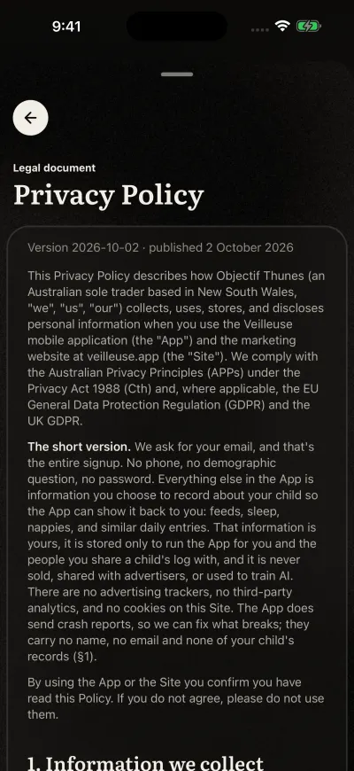 The Privacy Policy open in Veilleuse, with its version and date under the title.