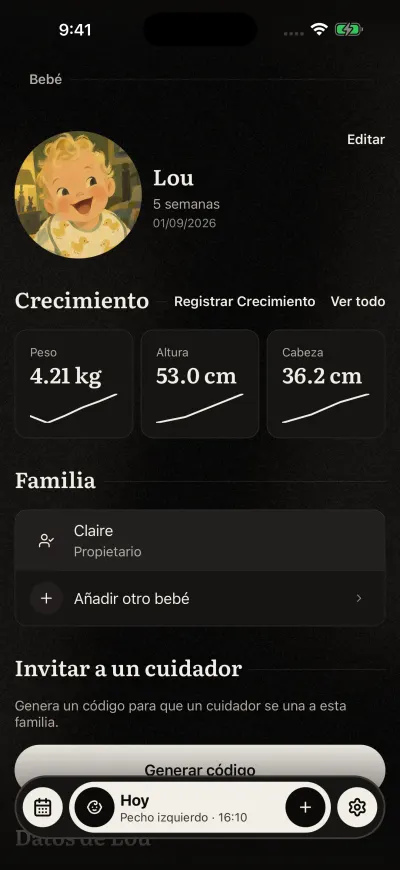 La pantalla Bebé: la imagen, el nombre y la edad del bebé, y luego Crecimiento con el último peso, altura y medida de la cabeza.
